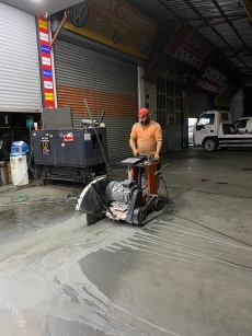 �stanbulda Derz Kesme Uygulamas�